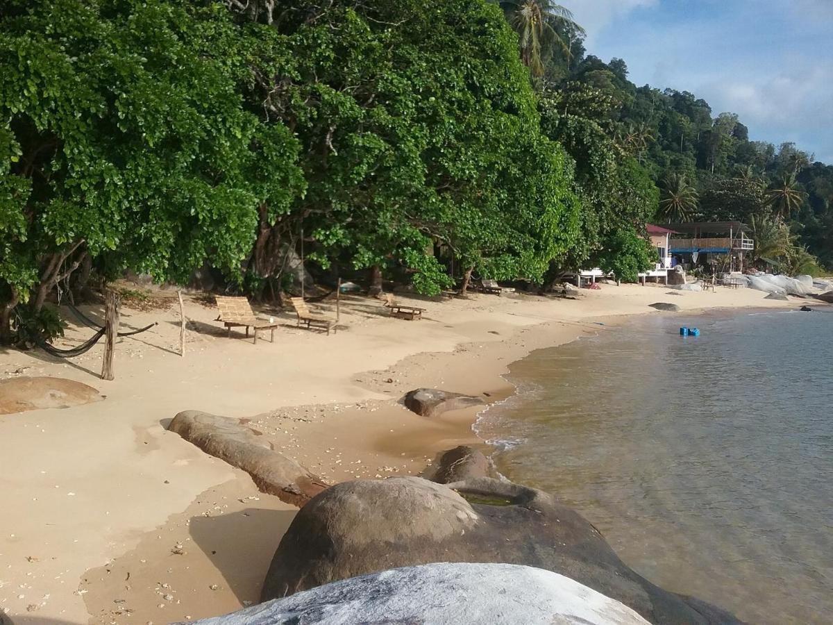 Bungkil Place Hotell Tioman island Exteriör bild