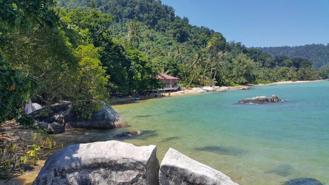 Bungkil Place Hotell Tioman island Exteriör bild